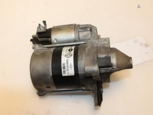Gebruikte Startmotor Renault Clio IV (5R) 0.9 Energy TCE 90 12V Prijs € 30,00 Margeregeling aangeboden door Van Gils Automotive