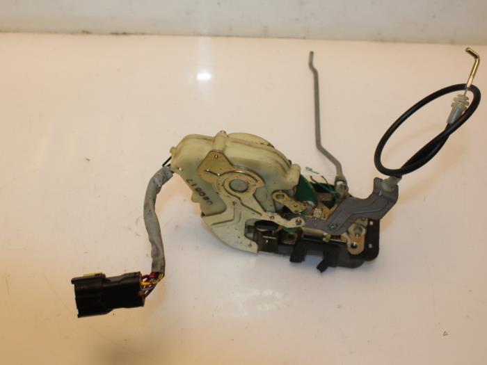 Front door lock mechanism 4-door, right Kia Sorento O114188 - foto 1