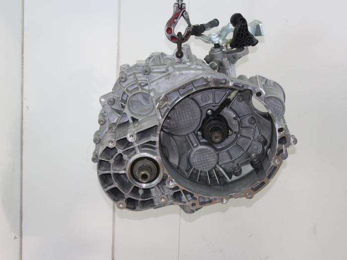 Gebruikte Versnellingsbak Seat Alhambra (7N) 2.0 TDI 16V Prijs € 1.087,79 Inclusief btw aangeboden door Van Gils Automotive