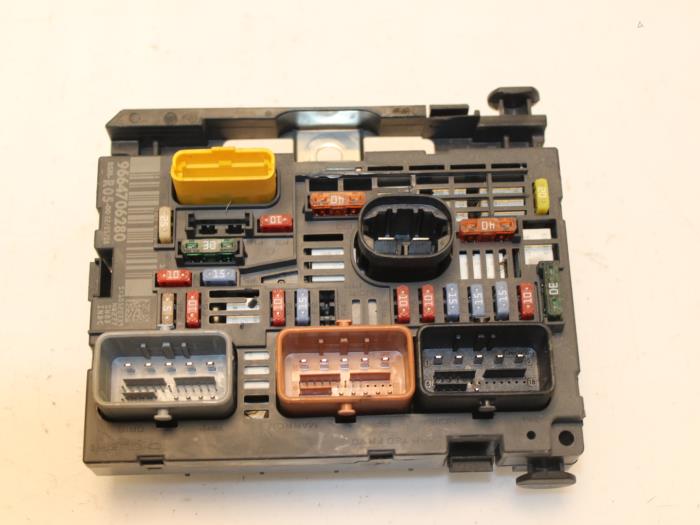 peugeot 308 fuse box cover wiring diagram Peugeot 308 Sedan fuse box for peugeot 308 9664706280 vangilsautodemontage nl