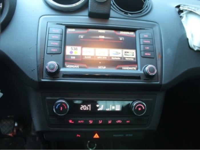 helpen Watt Oeganda Navigatie Display Seat Ibiza O80004 - VanGilsAutomotive