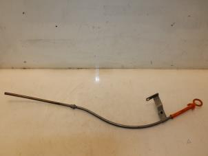 Gebruikte Olie Peilstok Volkswagen Polo V (6R) 1.4 16V Prijs € 32,00 Margeregeling aangeboden door Van Gils Automotive