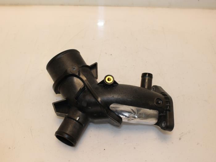 Gebruikte Intercooler Buis Nissan Qashqai (J11) 1.5 dCi DPF Prijs € 54,00 Margeregeling aangeboden door Van Gils Automotive
