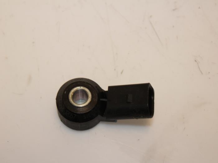 Gebruikte Sensor Pingel/klop Volkswagen Up! (121) 1.0 12V 60 Prijs € 30,00 Margeregeling aangeboden door Van Gils Automotive