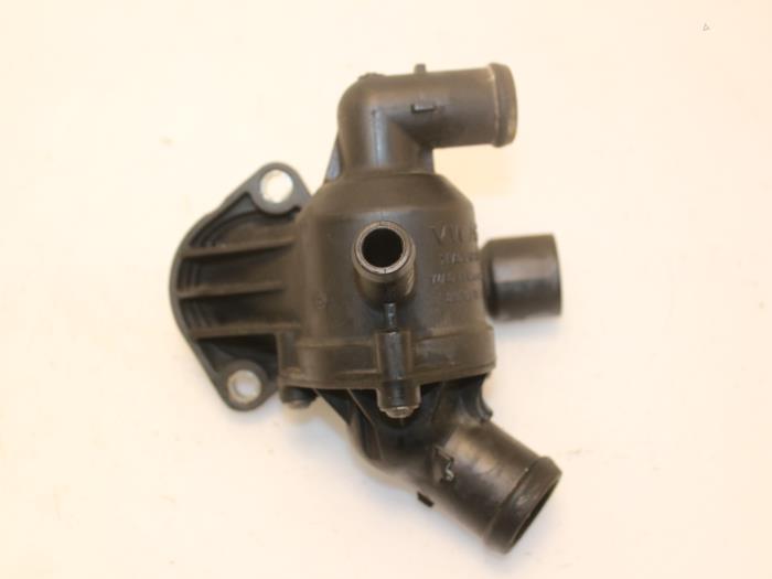 Gebruikte Thermostaathuis Volkswagen Polo V (6R) 1.6 TDI 16V 90 Prijs € 36,30 Inclusief btw aangeboden door Van Gils Automotive