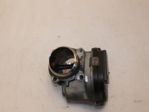 Gebruikte Gasklephuis Ford Fiesta 6 (JA8) 1.5 TDCi Prijs € 32,00 Margeregeling aangeboden door Van Gils Automotive