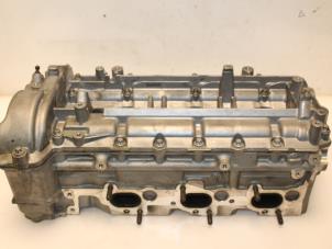 Gebruikte Cilinderkop Mercedes E (W212) E-350 CDI BlueEfficiency 3.0 V6 24V Prijs € 600,00 Margeregeling aangeboden door Van Gils Automotive