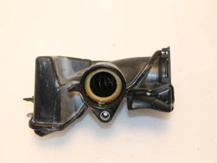Gebruikte Intercooler Buis Volkswagen Polo V (6R) 1.0 TSI 12V BlueMotion Technology Prijs € 78,65 Inclusief btw aangeboden door Van Gils Automotive