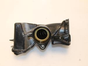 Gebruikte Intercooler Buis Volkswagen Polo V (6R) 1.0 TSI 12V BlueMotion Technology Prijs € 78,65 Inclusief btw aangeboden door Van Gils Automotive