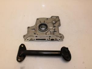 Gebruikte Oliepomp Volkswagen Polo V (6R) 1.4 16V Prijs € 38,00 Margeregeling aangeboden door Van Gils Automotive