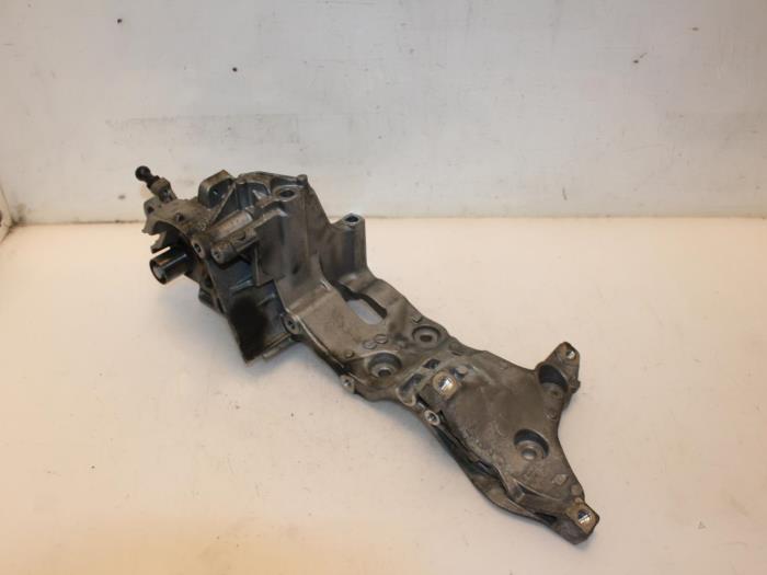 Diesel pump bracket Volkswagen Touran O130227