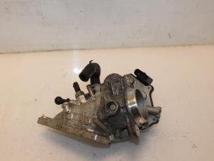 Gebruikte Gasklephuis Volkswagen Touran (5T1) 1.6 TDI Prijs € 131,89 Inclusief btw aangeboden door Van Gils Automotive