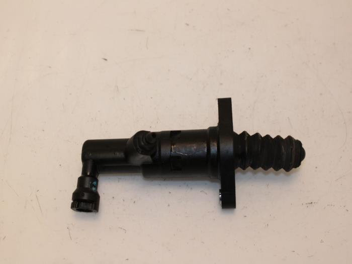 Koppeling Hulp Cilinder Volkswagen Touran O93817 - foto 1
