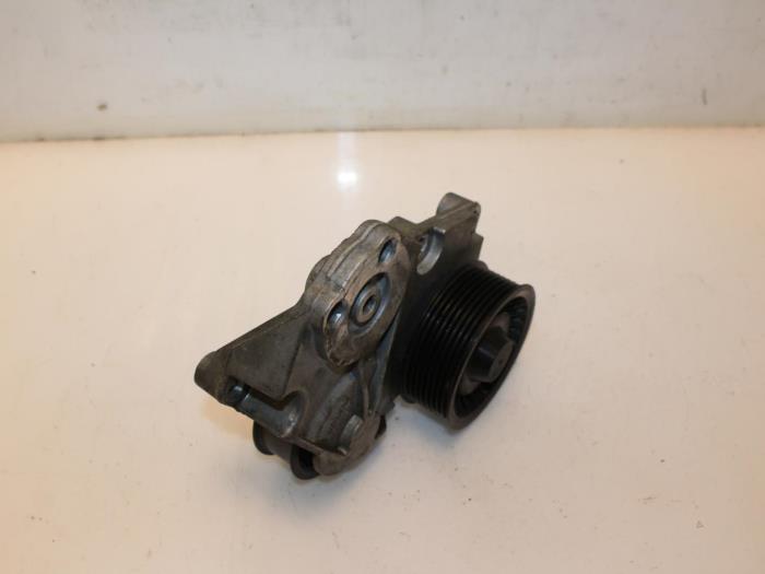 Spanner multiriem van een Jaguar F-type 3.0 400 Sport V6 24V 2013