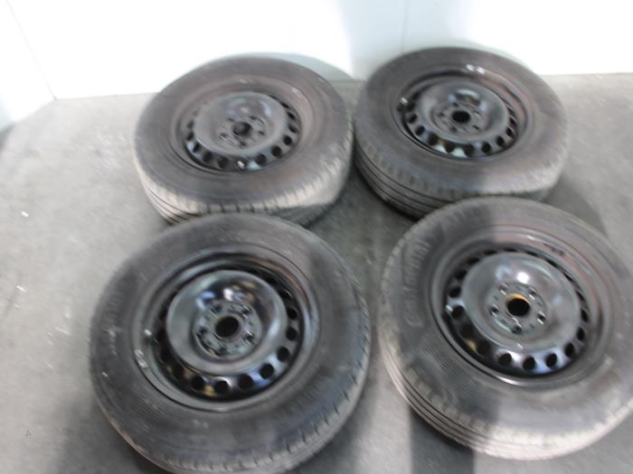 Velgen set Volkswagen Golf O151222 - foto 1