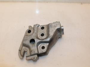 Gebruikte Motorrubber Peugeot 508 (8D) 2.2 HDiF 16V GT Prijs € 30,00 Margeregeling aangeboden door Van Gils Automotive