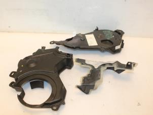 Gebruikte Distributiedeksel Peugeot 508 (8D) 2.2 HDiF 16V GT Prijs € 39,99 Margeregeling aangeboden door Van Gils Automotive