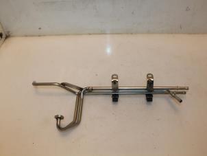 Gebruikte Oliedruk Leiding Volkswagen Golf VI (5K1) 2.0 GTD 16V Prijs € 30,00 Margeregeling aangeboden door Van Gils Automotive