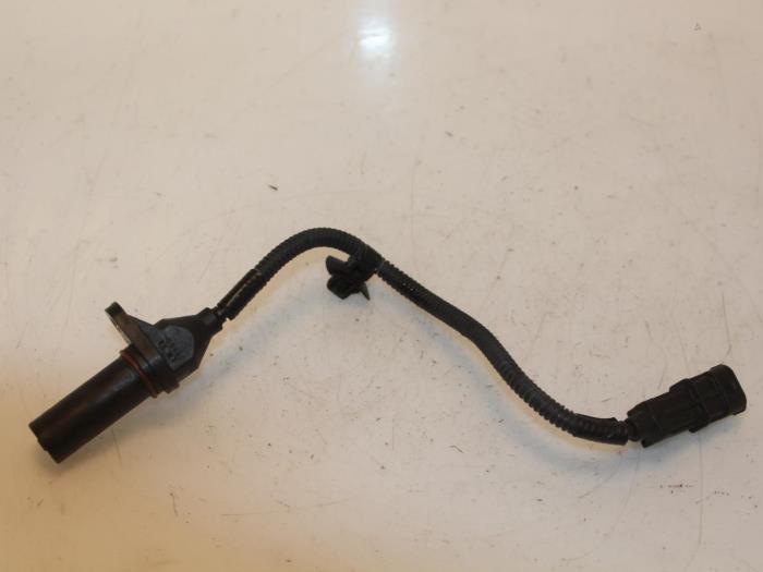 Gebruikte Krukas sensor Kia Carens IV (RP) 2.0 GDI 16V Prijs € 65,00 Margeregeling aangeboden door Van Gils Automotive