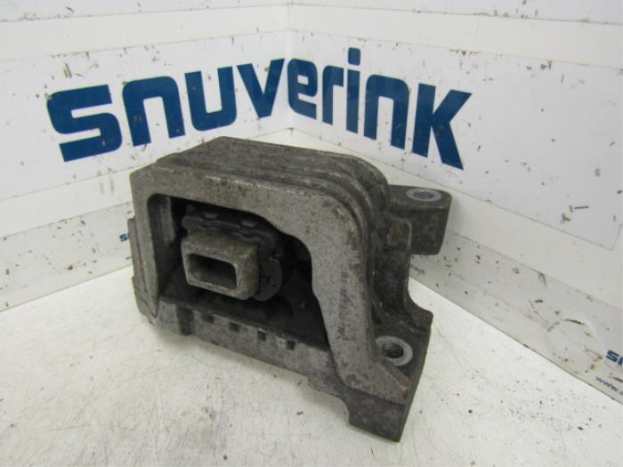 Gebruikte Motorsteun Peugeot 207/207+ (WA/WC/WM) 1.4 16V Prijs € 19,99 Margeregeling aangeboden door Snuverink Autodemontage