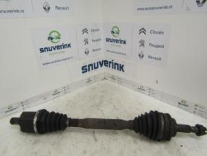 Gebruikte Steekas links-voor Renault Scénic I (JA) 1.9 dCi Prijs € 34,98 Margeregeling aangeboden door Snuverink Autodemontage