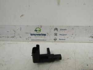 Gebruikte Nokkenas Sensor Peugeot 308 (4A/C) 1.4 VTI 16V Prijs € 21,25 Margeregeling aangeboden door Snuverink Autodemontage
