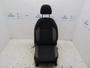 Gebruikte Voorstoel rechts Citroen C3 Picasso (SH) 1.4 16V VTI 95 Prijs € 200,00 Margeregeling aangeboden door Snuverink Autodemontage