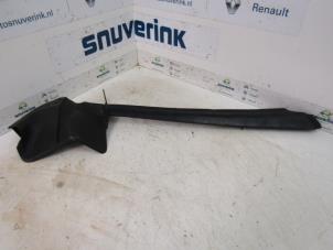 Gebruikte Raamlikker Peugeot 207 CC (WB) 1.6 16V Prijs € 30,00 Margeregeling aangeboden door Snuverink Autodemontage