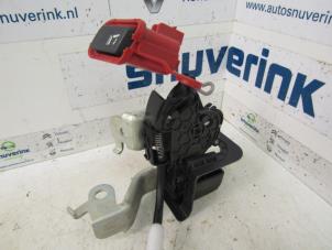 Gebruikte Diversen Renault Laguna III Estate (KT) 2.0 Turbo 16V Prijs € 15,00 Margeregeling aangeboden door Snuverink Autodemontage