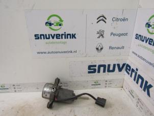 Gebruikte Rembekrachtiger Renault Laguna III Estate (KT) 2.0 Turbo 16V Prijs € 89,99 Margeregeling aangeboden door Snuverink Autodemontage