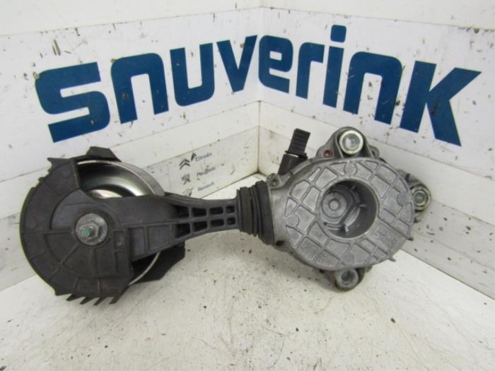 Spanrol Multiriem van een Peugeot 308 (4A/C) 1.6 VTI 16V 2010