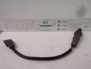 Gebruikte Lambda Sonde Renault Master III (MA/MB/MC/MD/MH/MF/MG/MH) 2.3 dCi 135 16V FWD Prijs € 48,99 Inclusief btw aangeboden door Snuverink Autodemontage