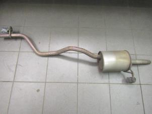 Gebruikte Uitlaat Einddemper Renault Clio IV Estate/Grandtour (7R) 1.5 Energy dCi 90 FAP Prijs € 69,99 Margeregeling aangeboden door Snuverink Autodemontage