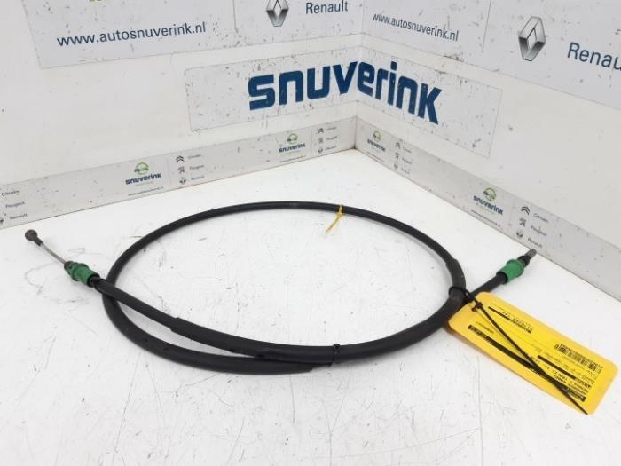 Gebruikte Handrem Kabel Renault Trafic (1FL/2FL/3FL/4FL) 1.6 dCi 125 Twin Turbo Prijs € 24,20 Inclusief btw aangeboden door Snuverink Autodemontage
