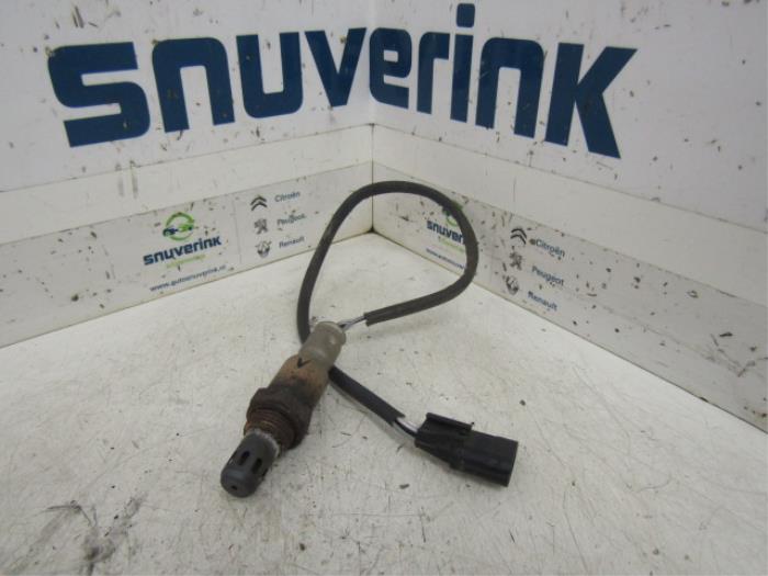 Gebruikte Lambda Sonde Renault Twingo II (CN) 1.2 16V LEV Prijs € 31,49 Margeregeling aangeboden door Snuverink Autodemontage