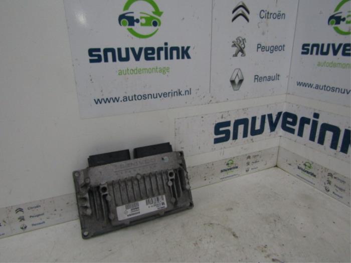 Gebruikte Computer Automatische Bak Renault Clio III (BR/CR) 1.6 16V Prijs € 90,00 Margeregeling aangeboden door Snuverink Autodemontage