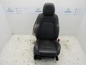 Gebruikte Voorstoel rechts Citroen DS4 (NX) 1.6 e-HDi 16V 115 Prijs op aanvraag aangeboden door Snuverink Autodemontage