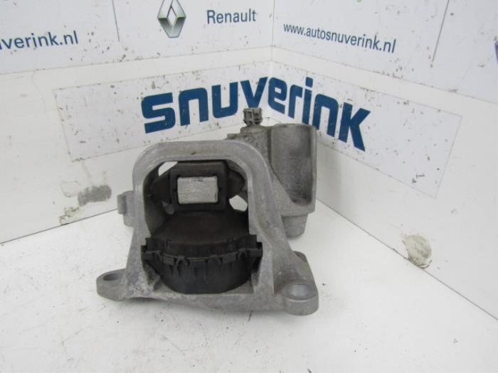 Gebruikte Motorrubber Renault Megane Prijs € 45,00 Margeregeling aangeboden door Snuverink Autodemontage