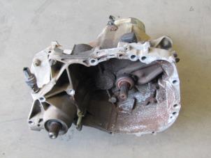 Gebruikte Versnellingsbak Renault Twingo (C06) 1.2 Prijs € 79,98 Margeregeling aangeboden door Snuverink Autodemontage