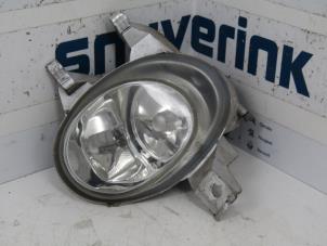 Gebruikte Mistlamp links-voor Peugeot 206 (2A/C/H/J/S) 1.4 XR,XS,XT,Gentry Prijs € 24,99 Margeregeling aangeboden door Snuverink Autodemontage