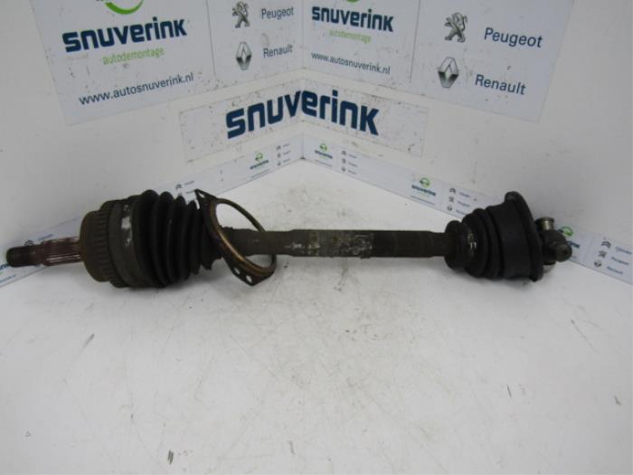 Gebruikte Steekas links-voor Renault Master II (FD/HD) 2.8 dTi T35 Prijs € 98,00 Inclusief btw aangeboden door Snuverink Autodemontage