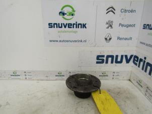 Gebruikte Wiellager achter Renault Safrane I 2.2i Si 8V Prijs € 35,00 Margeregeling aangeboden door Snuverink Autodemontage