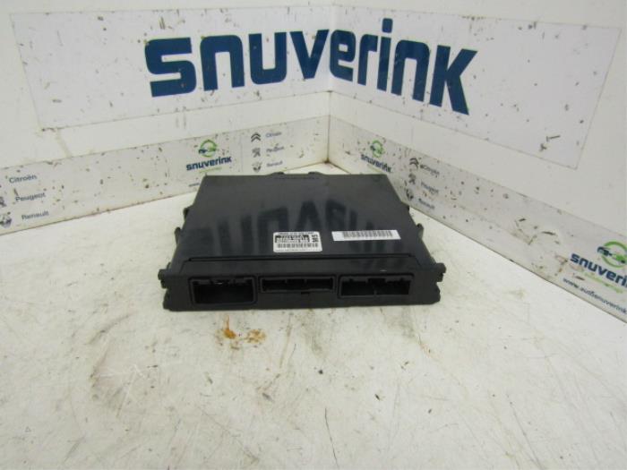 Gebruikte Start/Stop computer Citroen C1 1.0 Vti 68 12V Prijs € 40,00 Margeregeling aangeboden door Snuverink Autodemontage