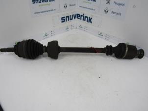 Gebruikte Cardanas rechts-voor (VWA) Renault Scénic I (JA) 2.0 16V Prijs € 10,33 Margeregeling aangeboden door Snuverink Autodemontage