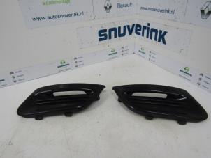 Gebruikte Sierstrip Renault Twingo II (CN) 1.2 16V Prijs € 20,00 Margeregeling aangeboden door Snuverink Autodemontage