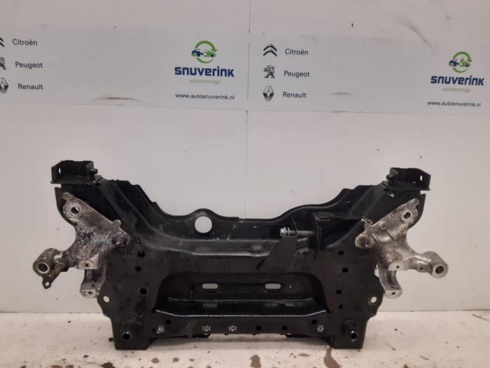 Gebruikte Subframe Renault Talisman (RFDL) 1.6 dCi 130 Prijs € 140,00 Margeregeling aangeboden door Snuverink Autodemontage
