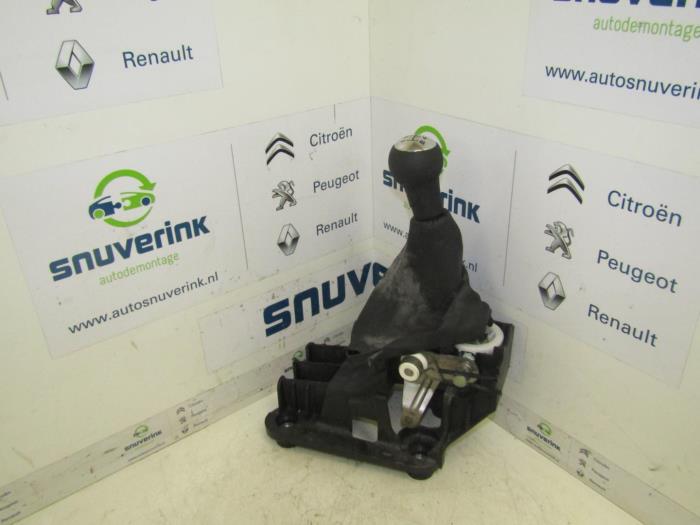 Gebruikte Versnellingspook Citroen C3 (SC) 1.6 HDi 92 Prijs € 30,00 Margeregeling aangeboden door Snuverink Autodemontage