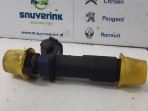 Gebruikte Injector (benzine injectie) Peugeot 807 2.0 16V Prijs op aanvraag aangeboden door Snuverink Autodemontage