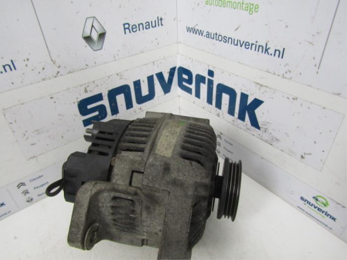 Gebruikte Dynamo Renault Megane (BA) 1.4i RL,RN Prijs € 10,33 Margeregeling aangeboden door Snuverink Autodemontage
