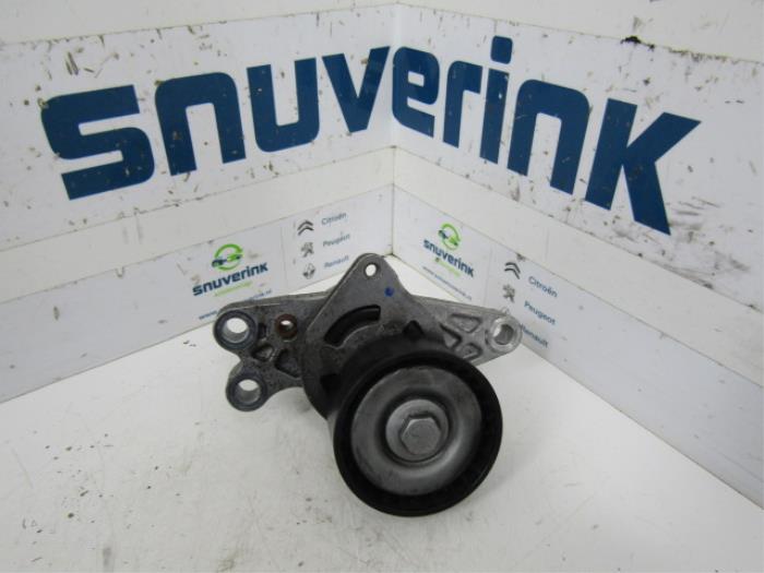 Gebruikte Spanrol Multiriem Peugeot Partner Combispace 1.6 16V Prijs € 14,98 Margeregeling aangeboden door Snuverink Autodemontage